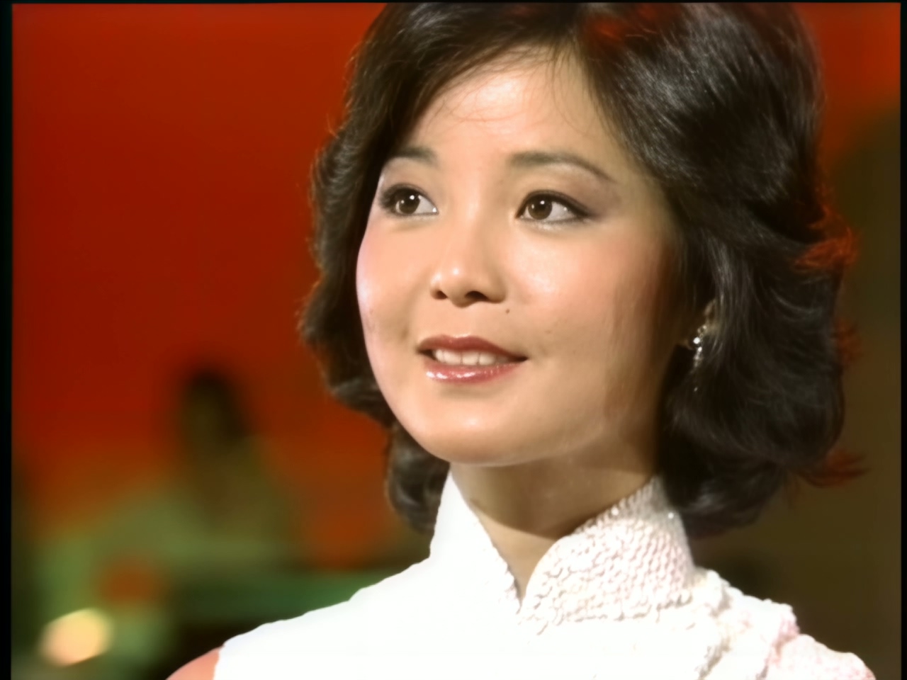 邓丽君 - 小城故事 (1).jpg